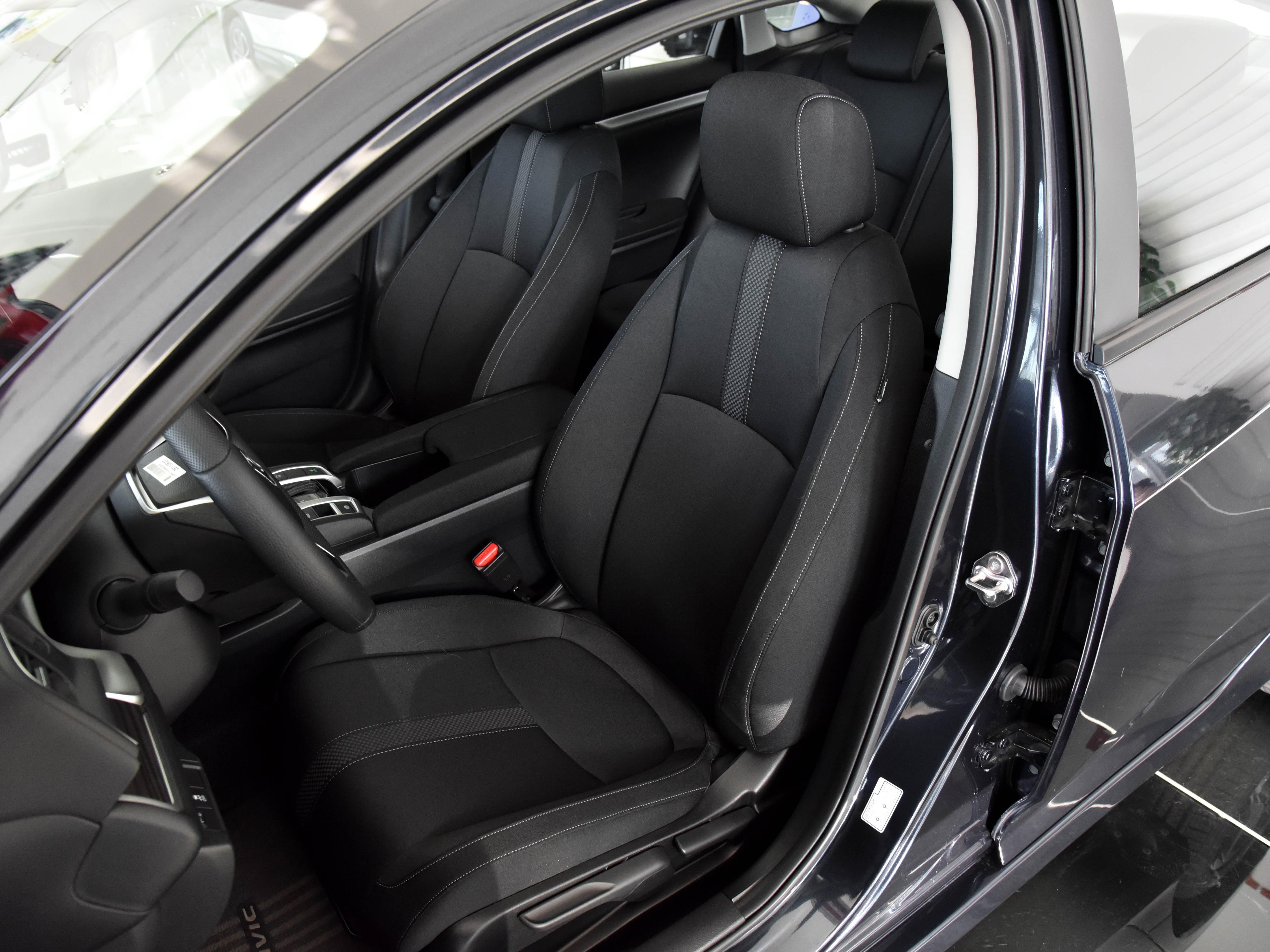 本田思域1.5劲动2020年官方油耗,10-15万高颜值的车本田思域