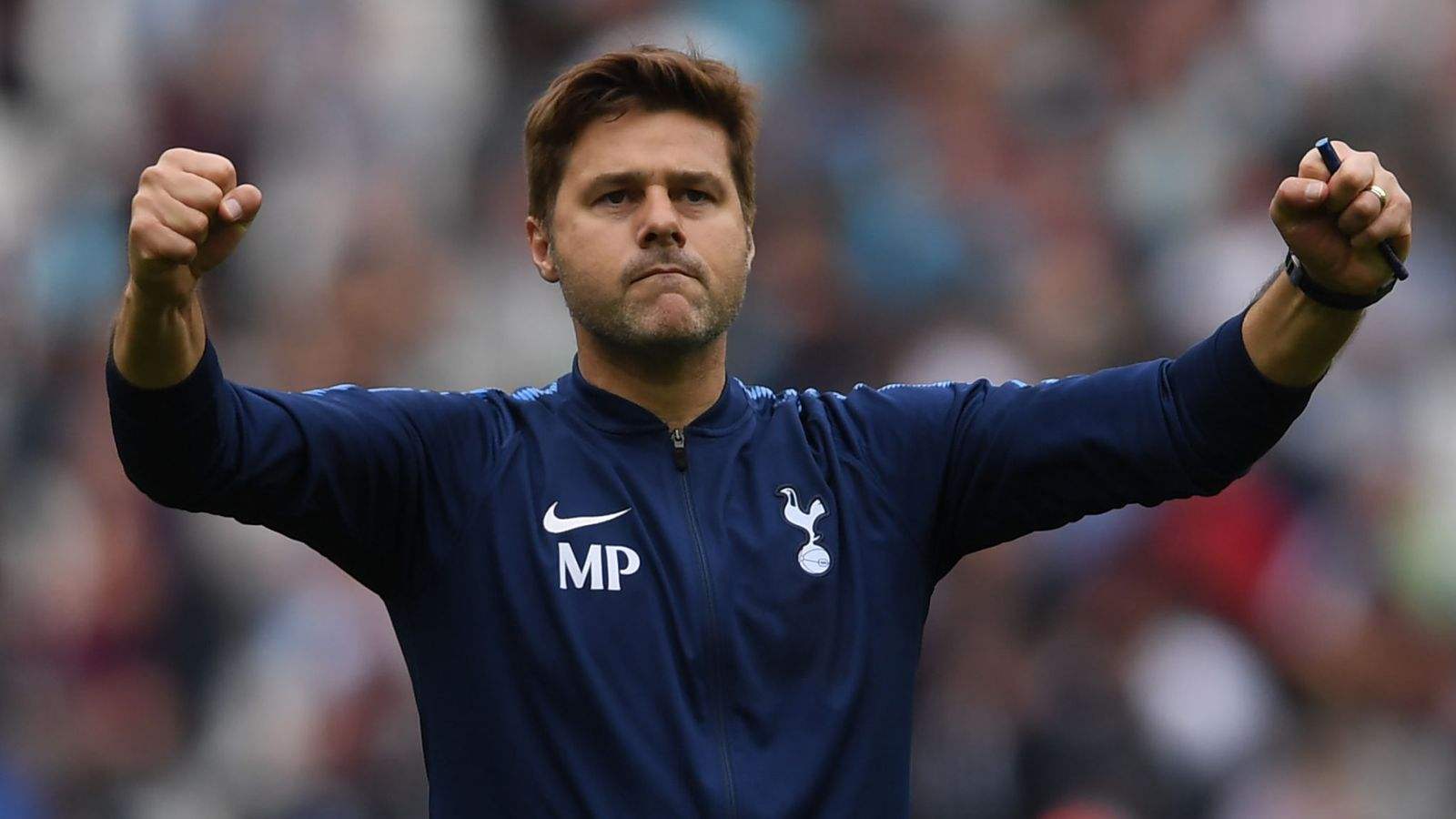 这两位对英格兰队贡献大？一点还得靠穆帅，最佳主帅低调造四星