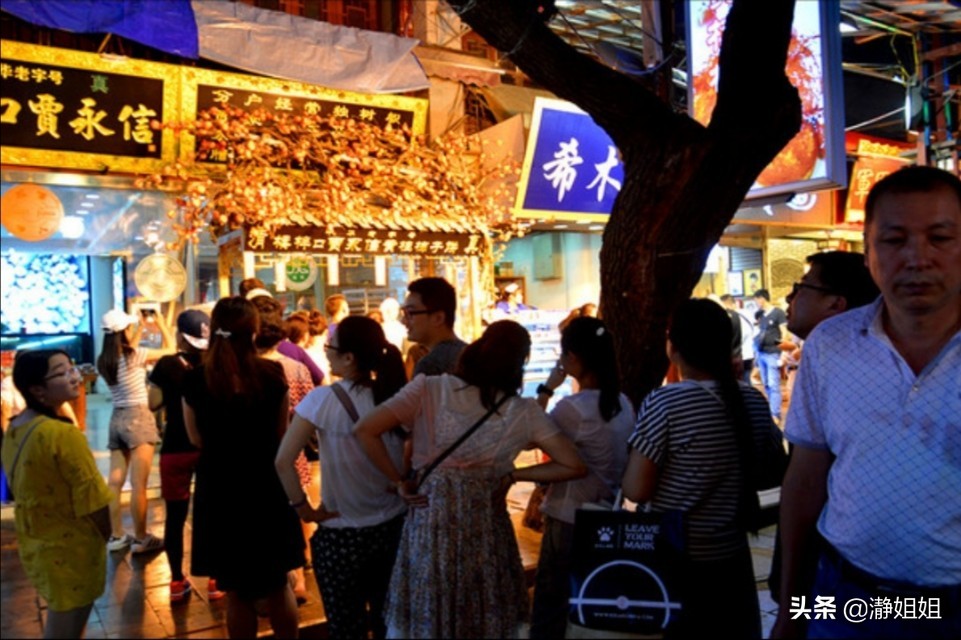 西安探店美食回民街,相约西安回民美食街