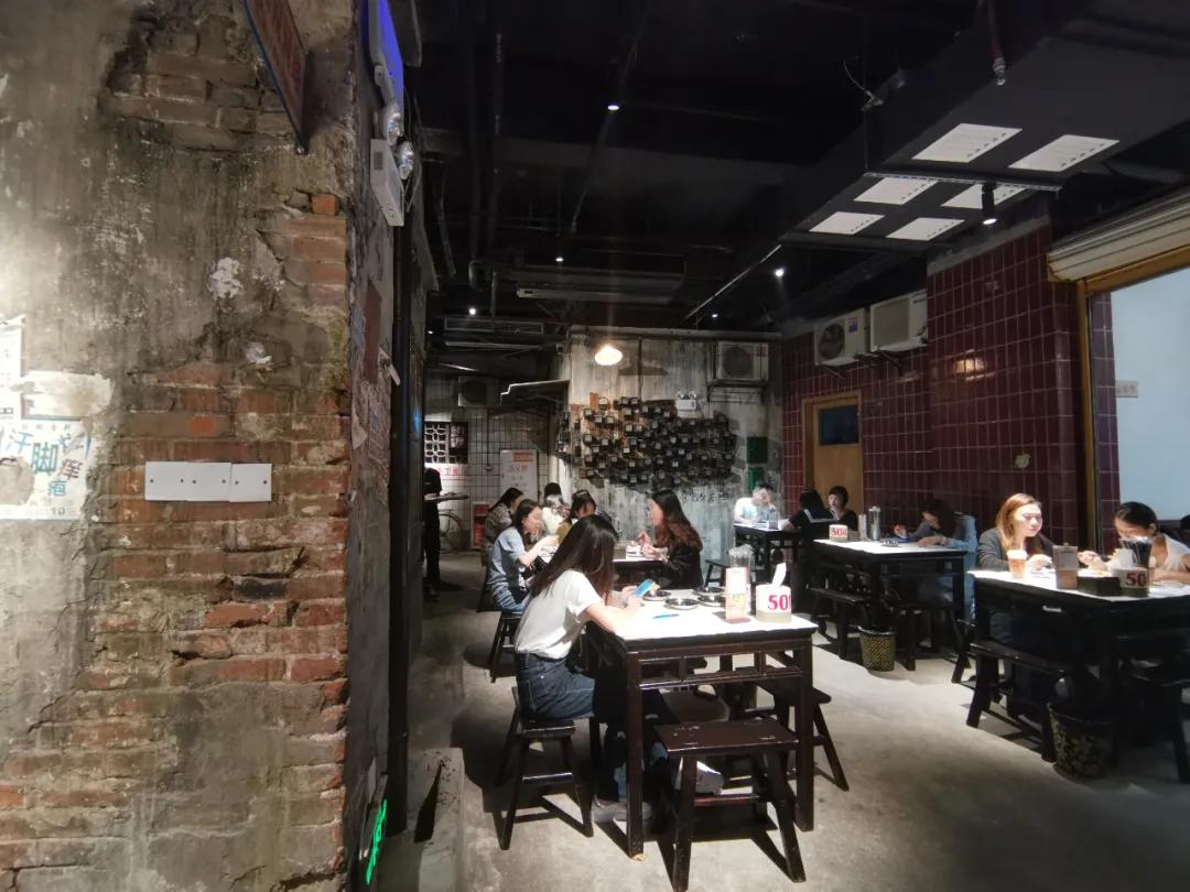 靠谱的购物中心空间设计方案推荐,购物中心设计怎么吸引人