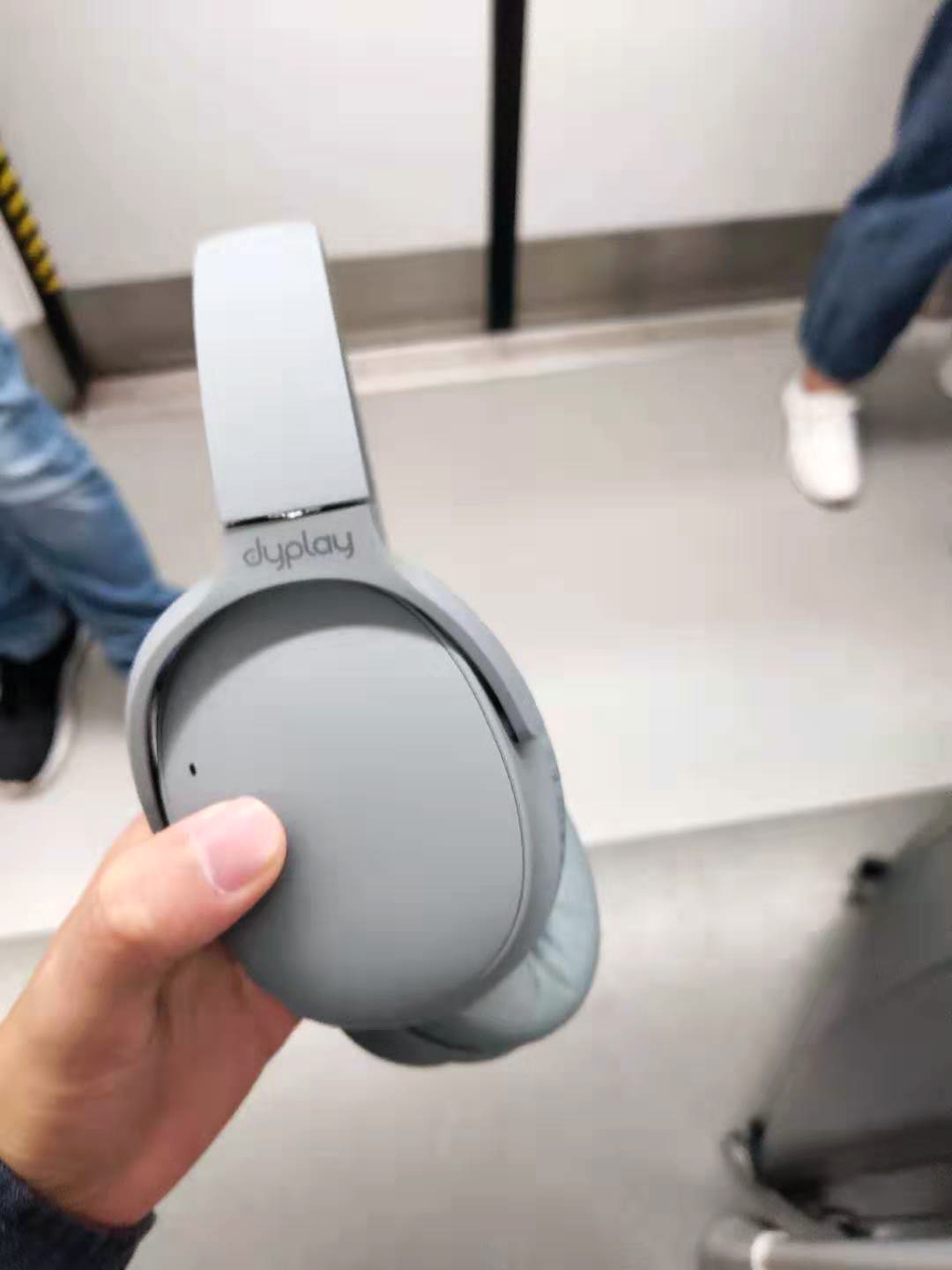 打破外国技术垄断，多场景实测！国产降噪耳机有话要说