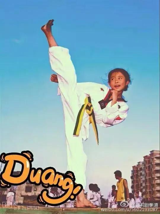 这样的“*力暴**萝莉”，丑吗？