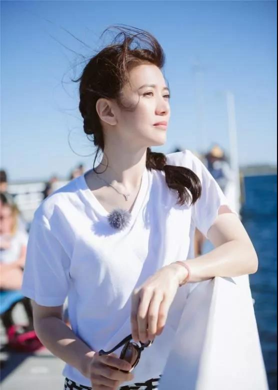 有斑皮肤松弛法令纹怎么办,四十岁脸上长皱纹法令纹怎么办