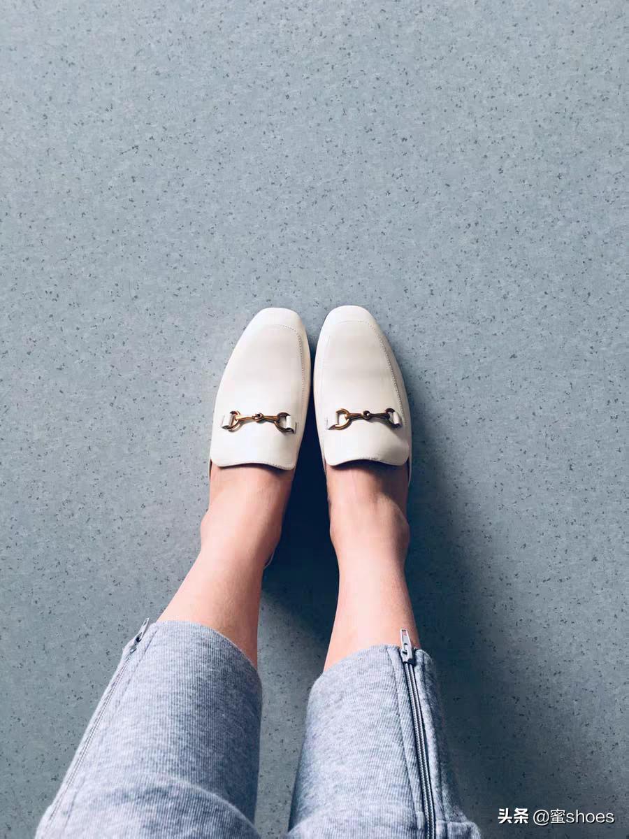 百丽新款女鞋绿色,百丽国货时尚女鞋