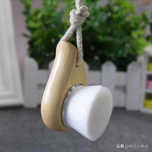 改善毛孔粗大的护肤习惯,可以改善毛孔粗大的护肤方法