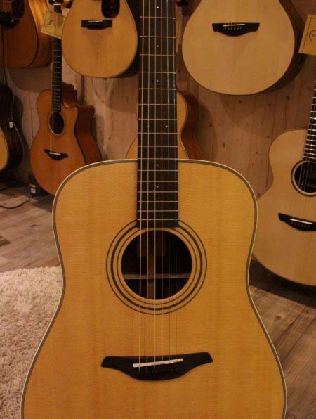 吉他的音色区别有多大,怎样挑选一把好吉他