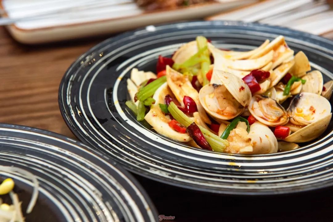 海口酒吧吃饭,海口私房菜有什么好吃的