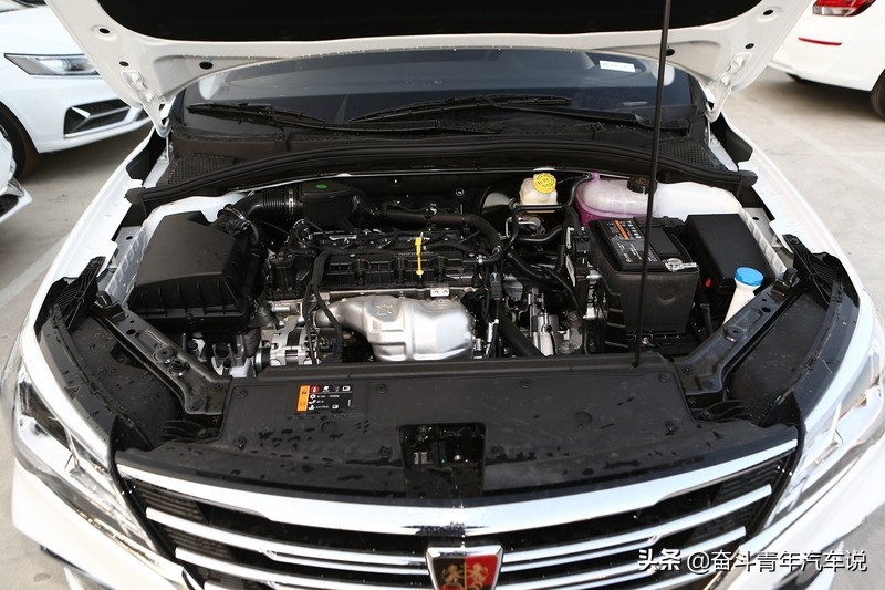 荣威i5和上汽大众是一个平台吗,上汽荣威i5新款