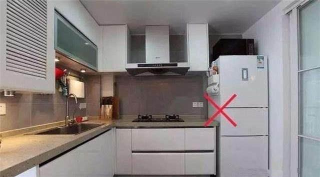 冰箱到底放餐厅合适还是厨房合适,冰箱放哪里好厨房还是餐厅