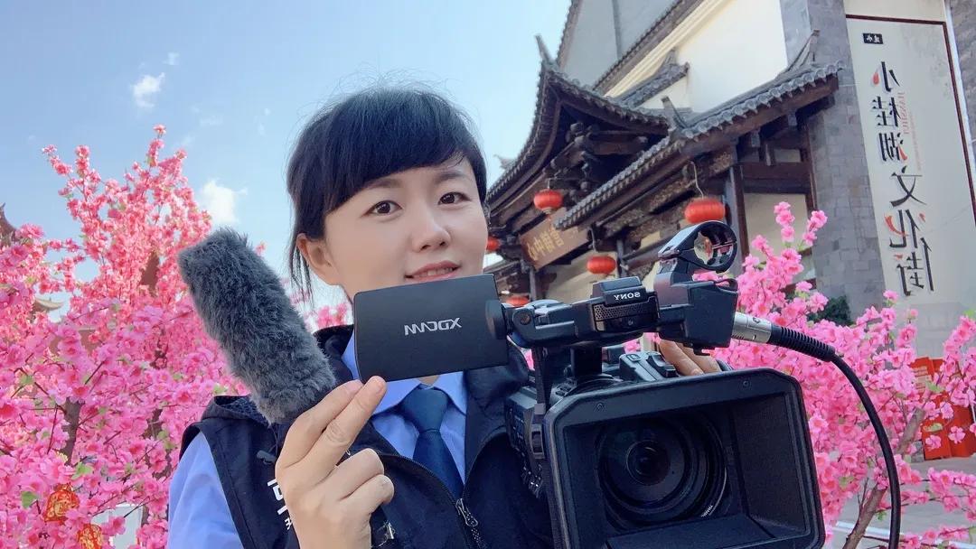 明月装饰了窗谁装饰了你的梦,明月装饰了别人的梦