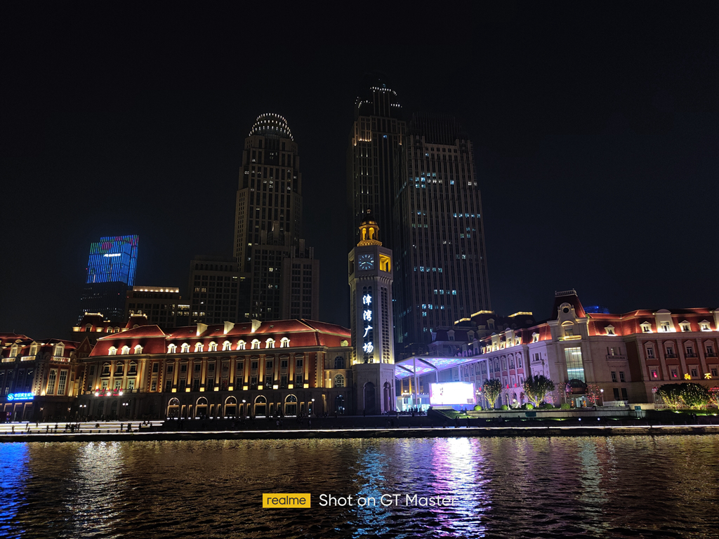 标准“水桶”级配置，realmeGT大师探索版评测，骁龙870+120Hz屏