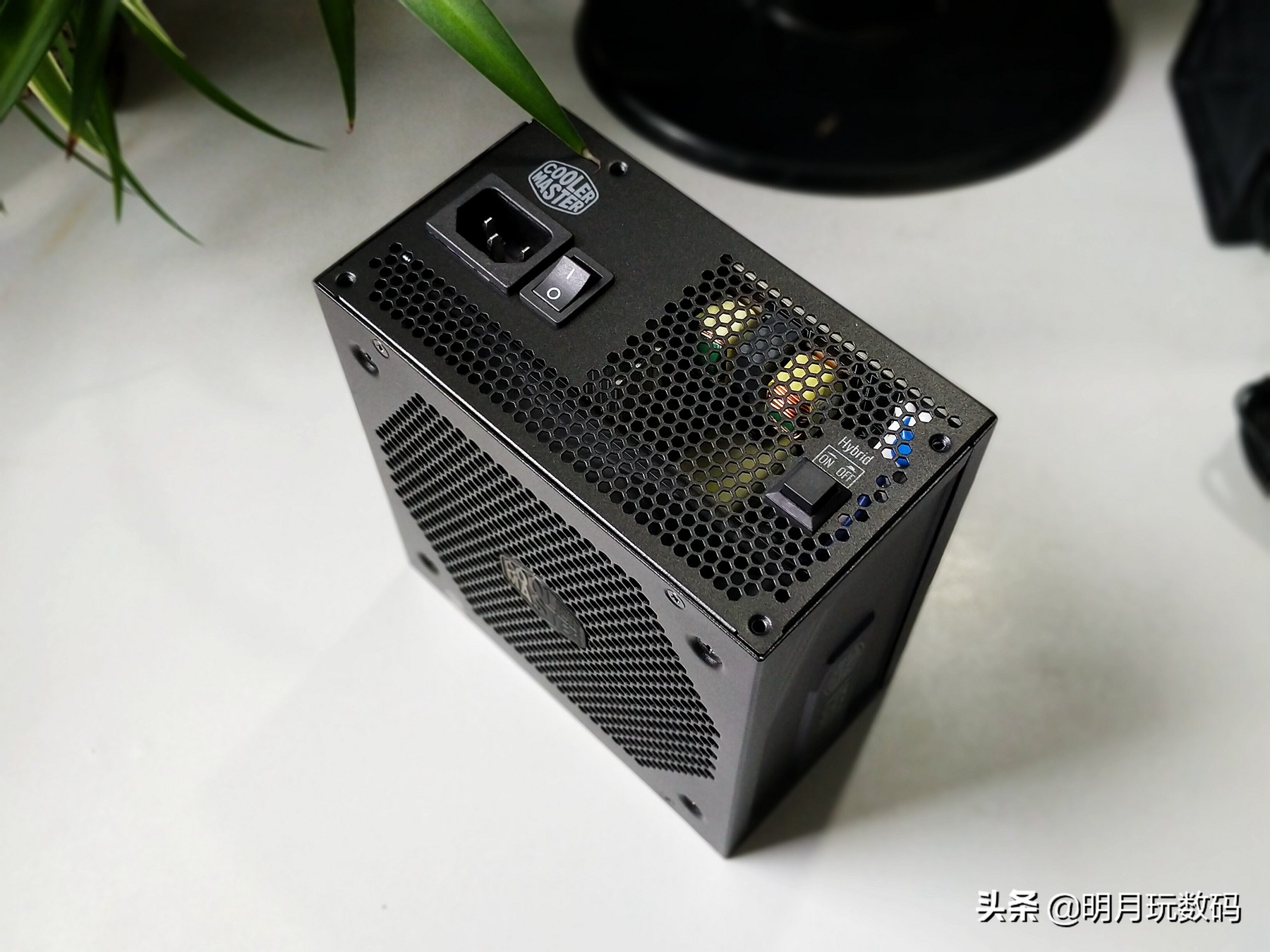 酷冷至尊v650电源,酷冷至尊mwe550v2电源怎么样