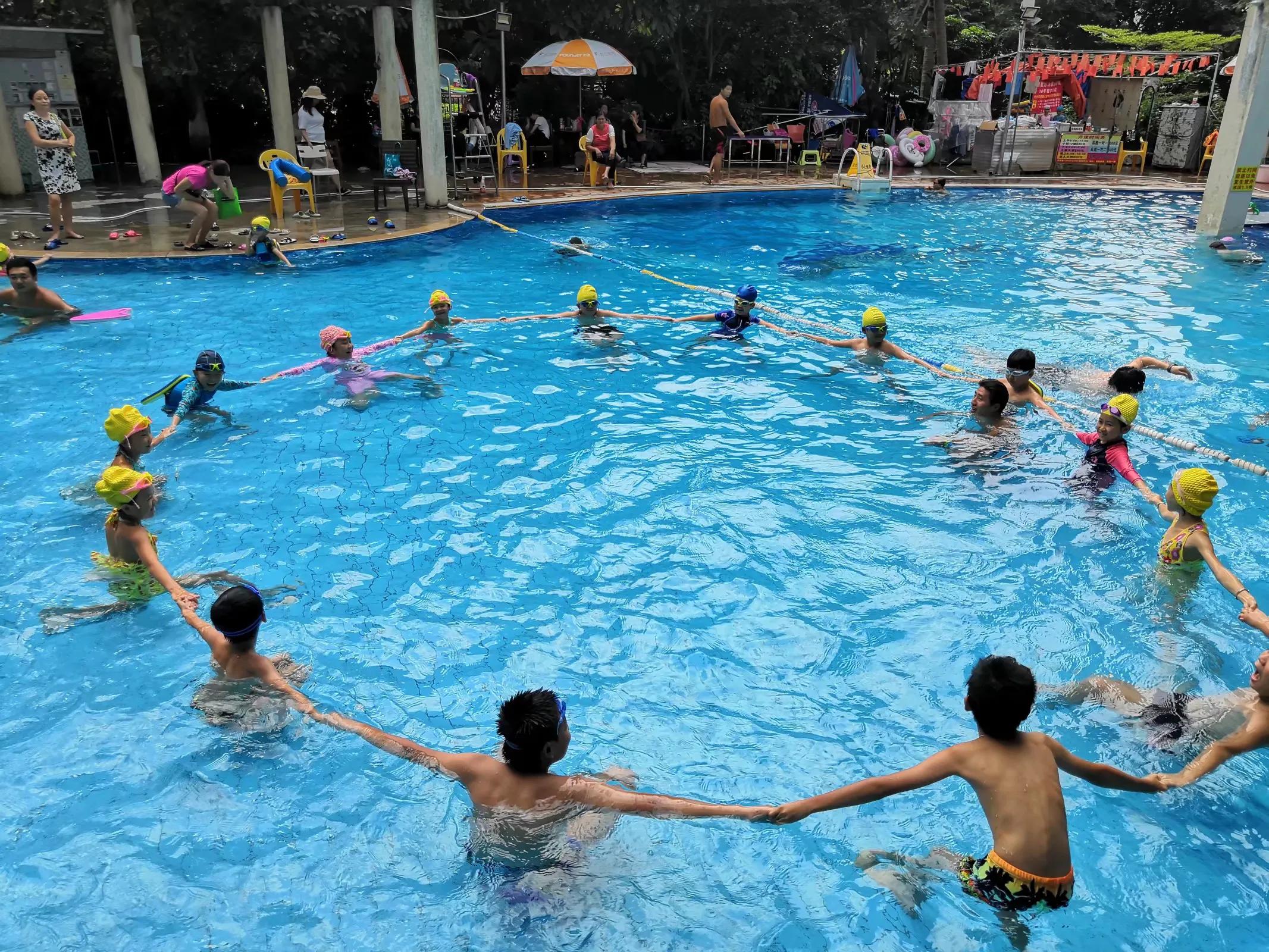 罗湖体育馆游泳培训,罗湖游泳课程