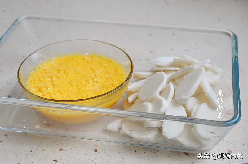 年糕不用煮,加这个三分钟炒的又软又糯又滑,盐都不要,清淡好吃