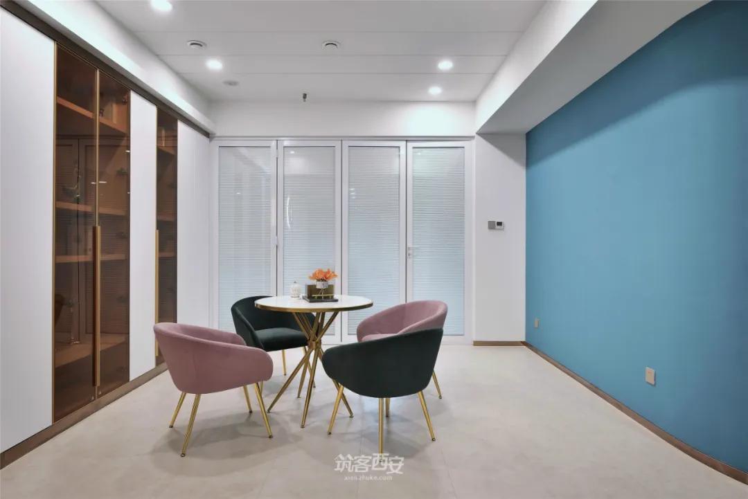 刘渝旻新作丨林空鹿饮溪娉婷袅娜皆在“尔雅”美学院