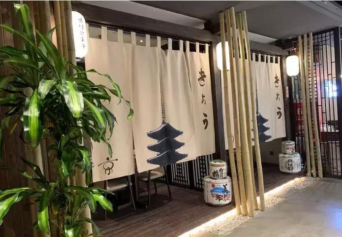 西安雁塔区兰岛广场美食,西安兰岛广场海鲜自助