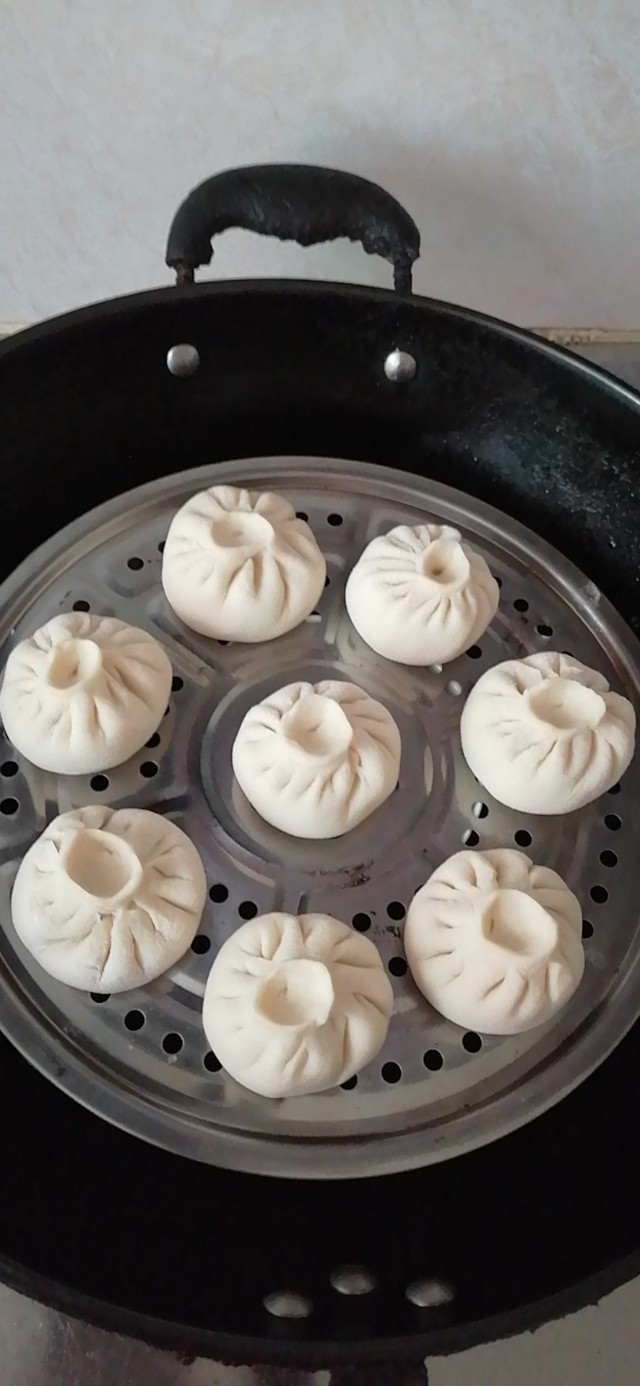 宝宝核桃红枣包子怎么做,补脑核桃包的做法