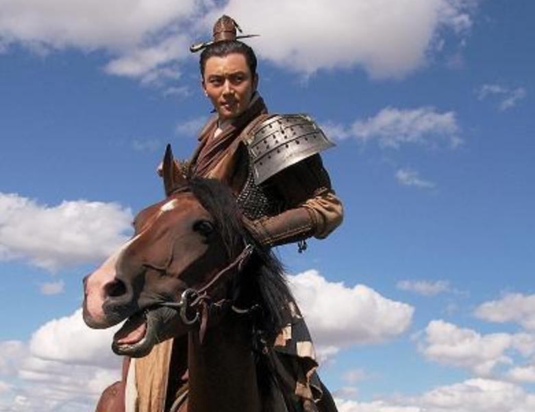 骠骑将军和车骑将军是几品,骠骑将军和车骑大将军哪个大