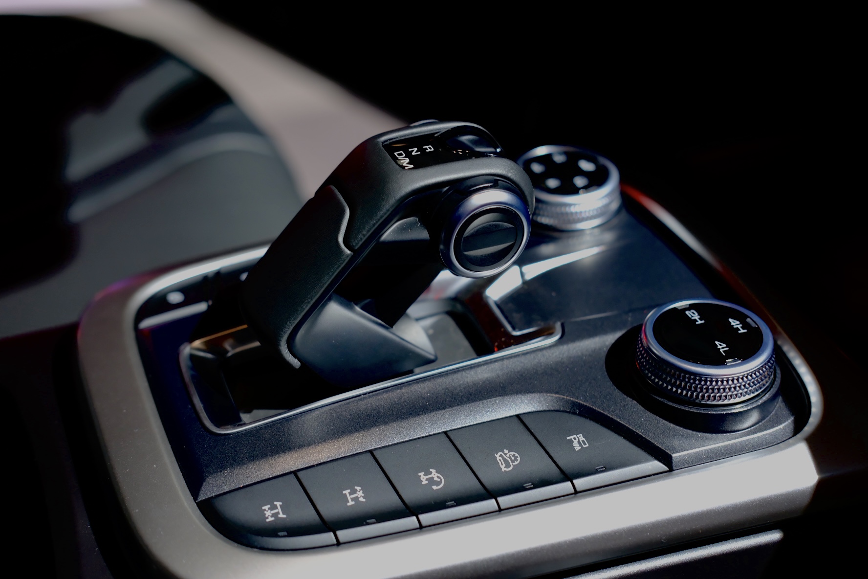 wey坦克300颜值爆表实锤,wey坦克300和长城坦克300