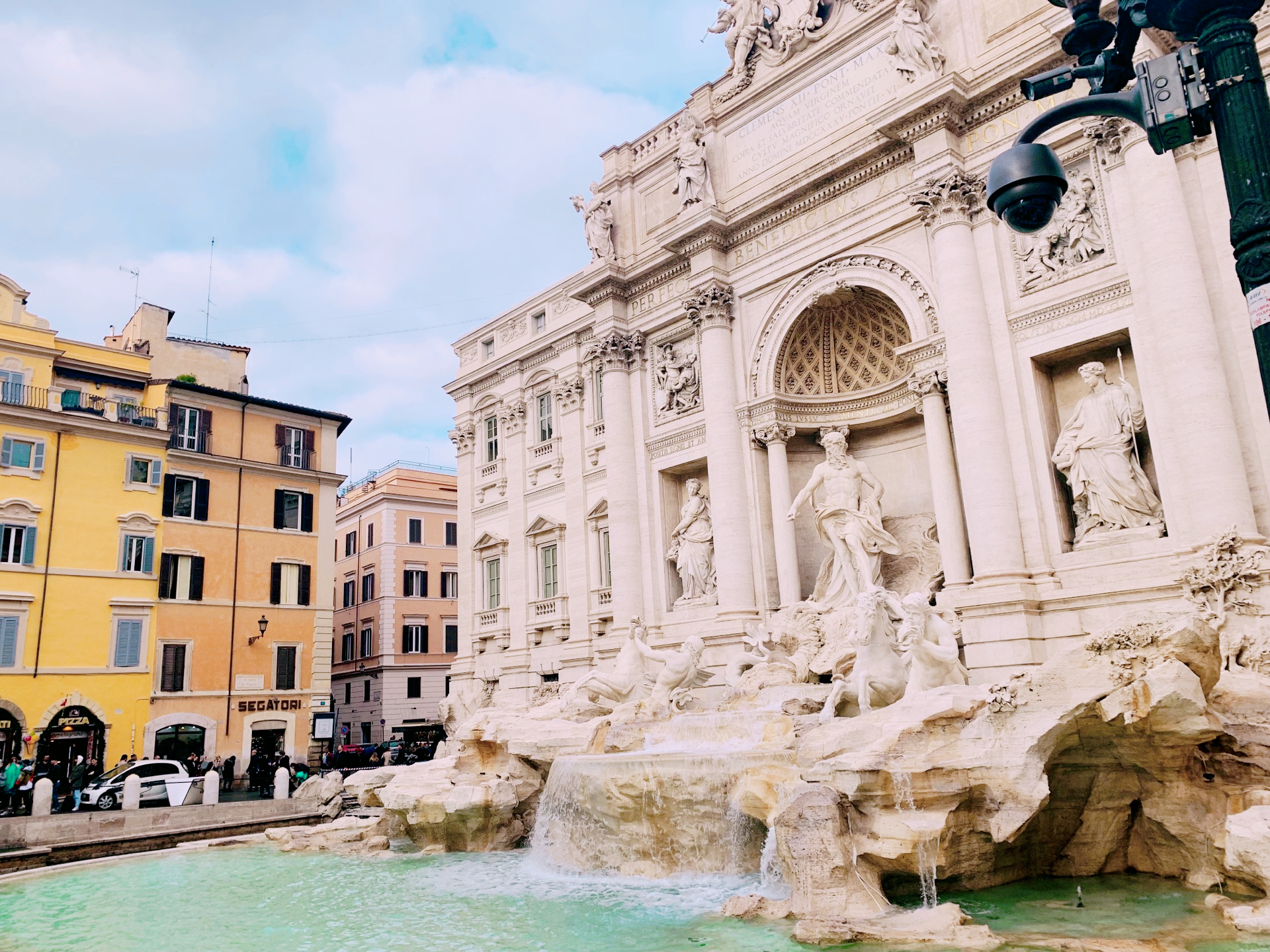 意大利特莱维喷泉和许愿池,罗马特莱维喷泉许愿池