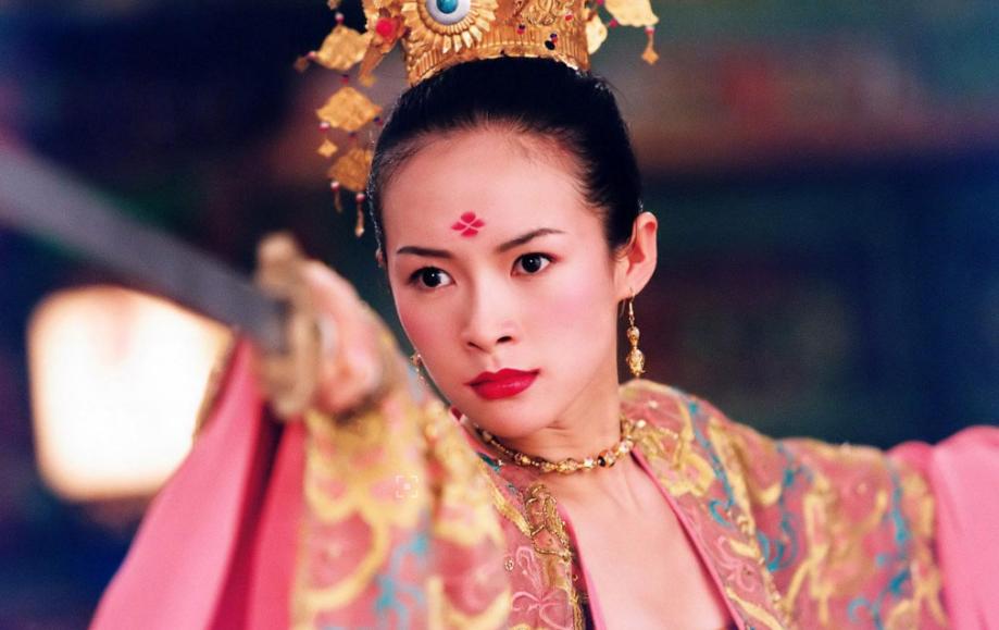 赵薇和友人聚餐,赵薇吻戏片段