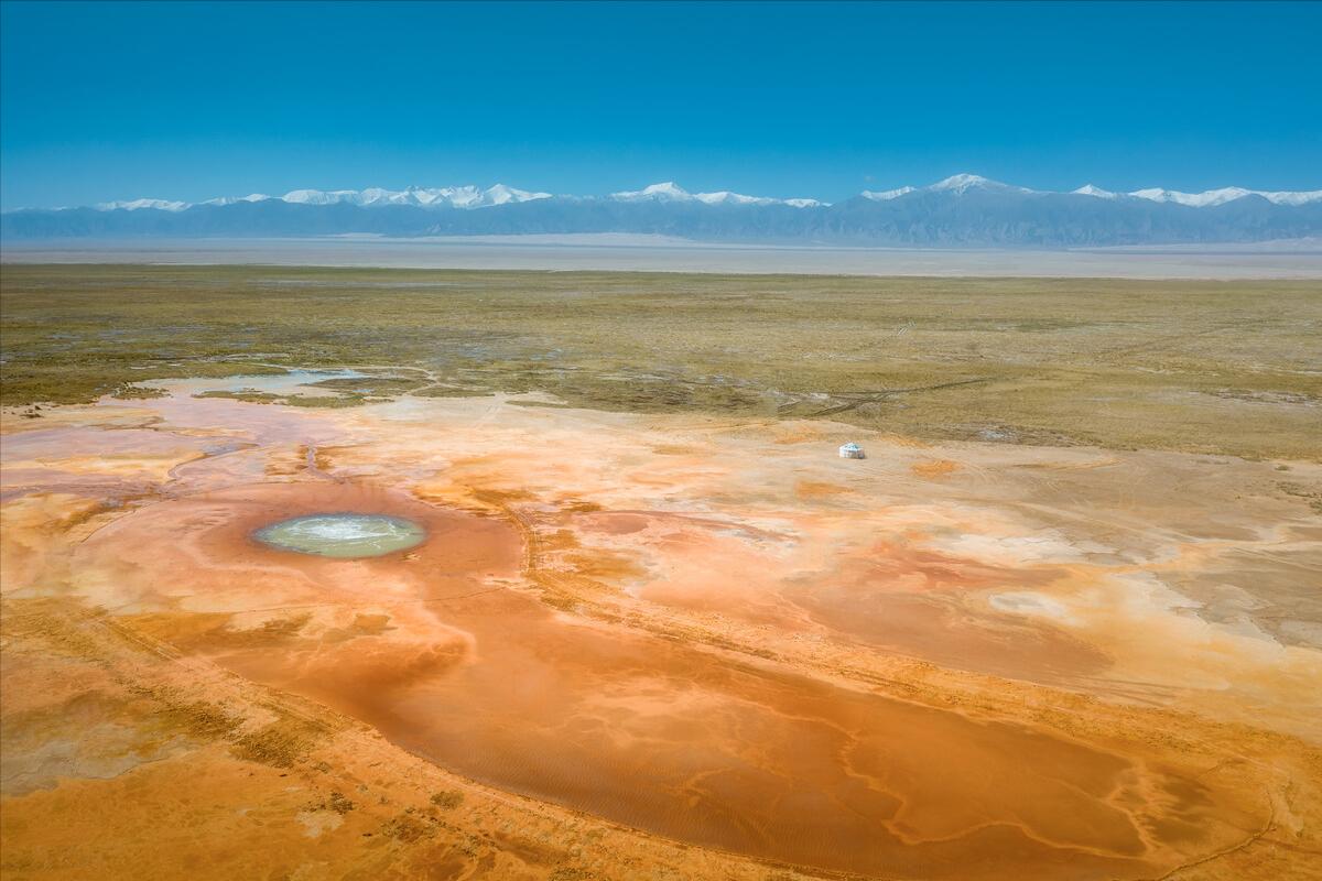 青海恶魔之眼航拍,青海恶魔之眼形成的原因