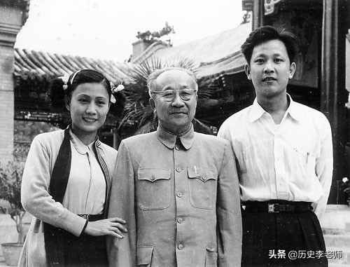 张云逸有哪些英雄事迹,中国十大将张云逸