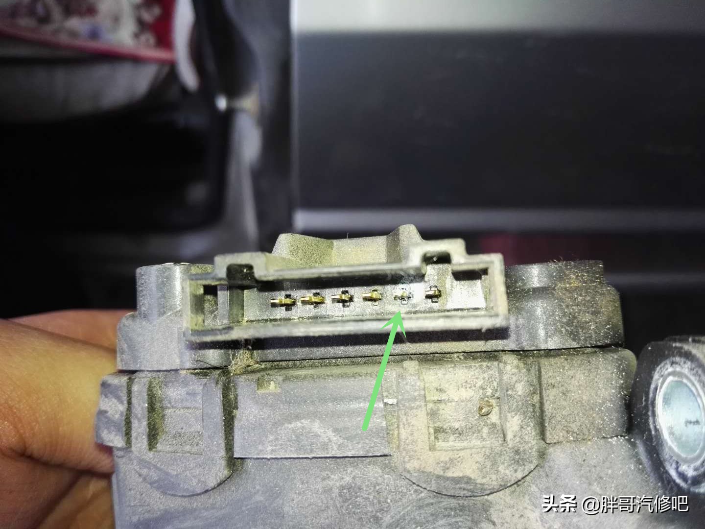 大众车辆出现epc灯亮点不着火咋办,大众显示故障码epc加不上油门