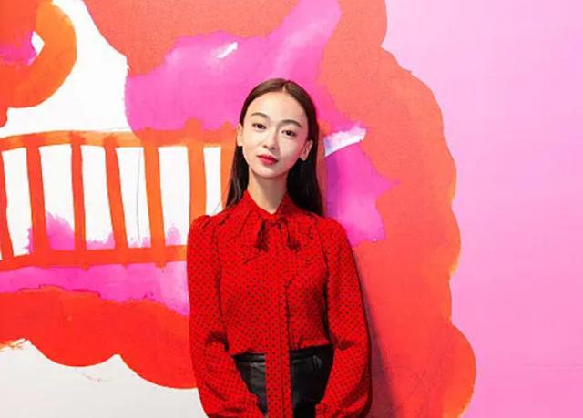 大头大脸女生怎么变小,大头女孩如何改善