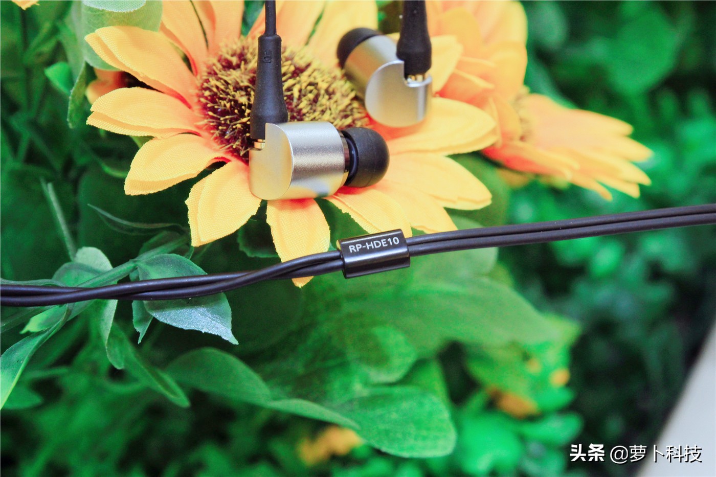 解析力高瞬态高的耳机推荐,松下HDE10耳机怎么样