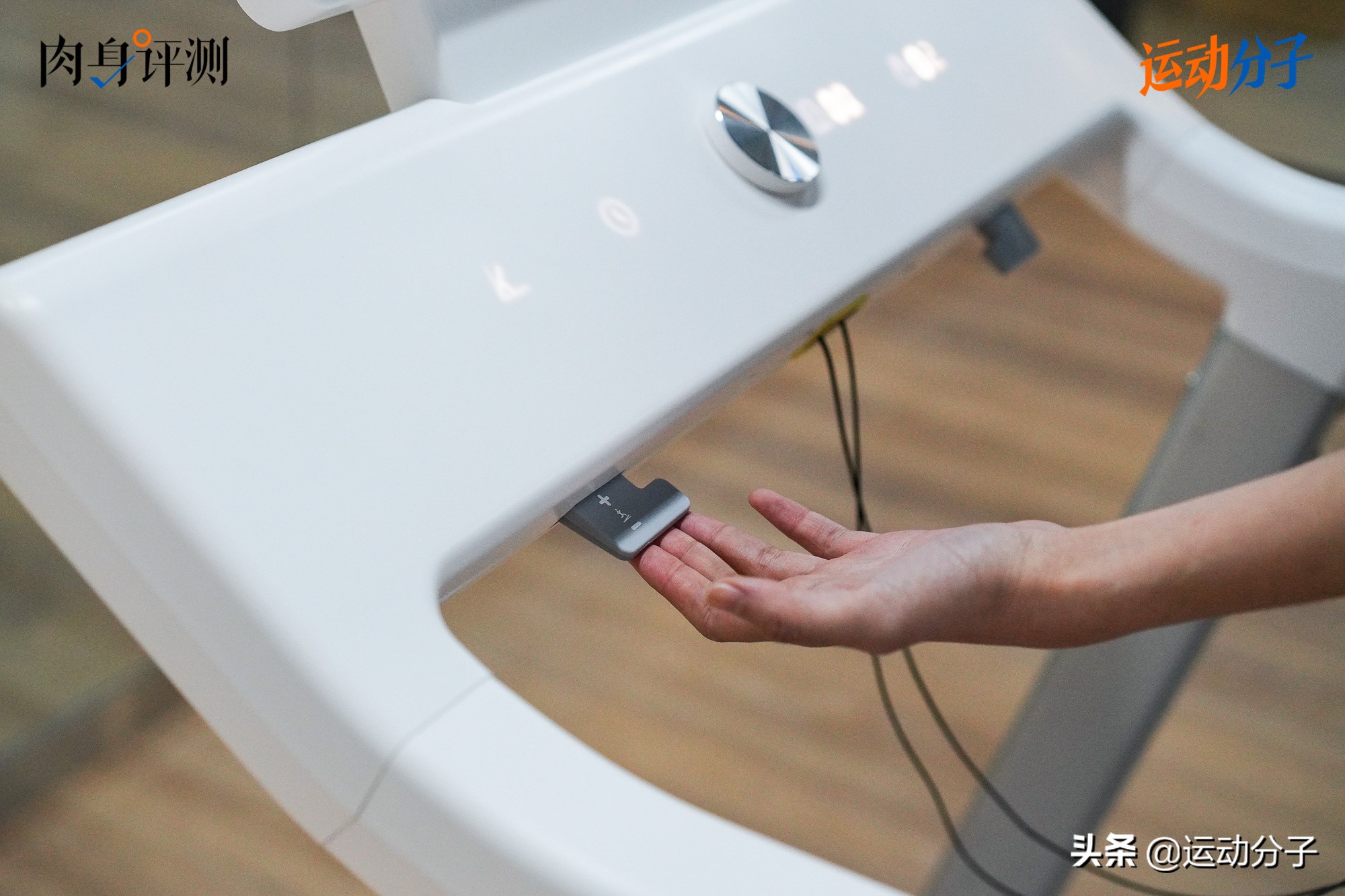 赤兔pro跑步机和gxa跑步机对比,赤兔跑步机和gxa跑步机哪个好