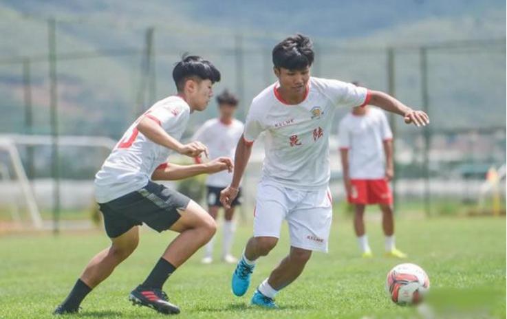 国足成绩对得起中国足球环境吗,中国足球比中国教育更有希望