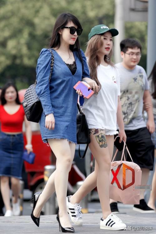 文筱婷2018中超颁奖,贵州恒丰文筱婷纹身队徽