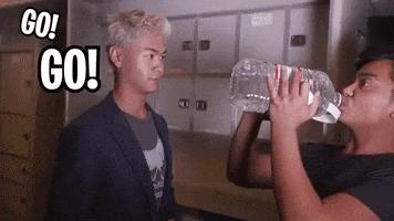 不吃早饭的危害间歇性断食,轻断食一天的好处和坏处