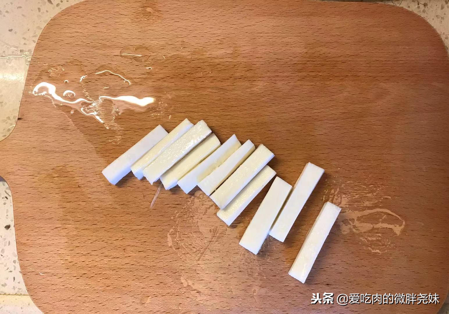 秋冬季，这道甜品女人要多吃，健脾润肺，通便美容，一看就会