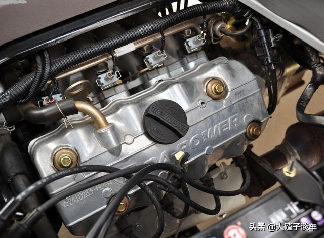 家用二手面包车1万以下,1万多块钱能买到什么样的面包车