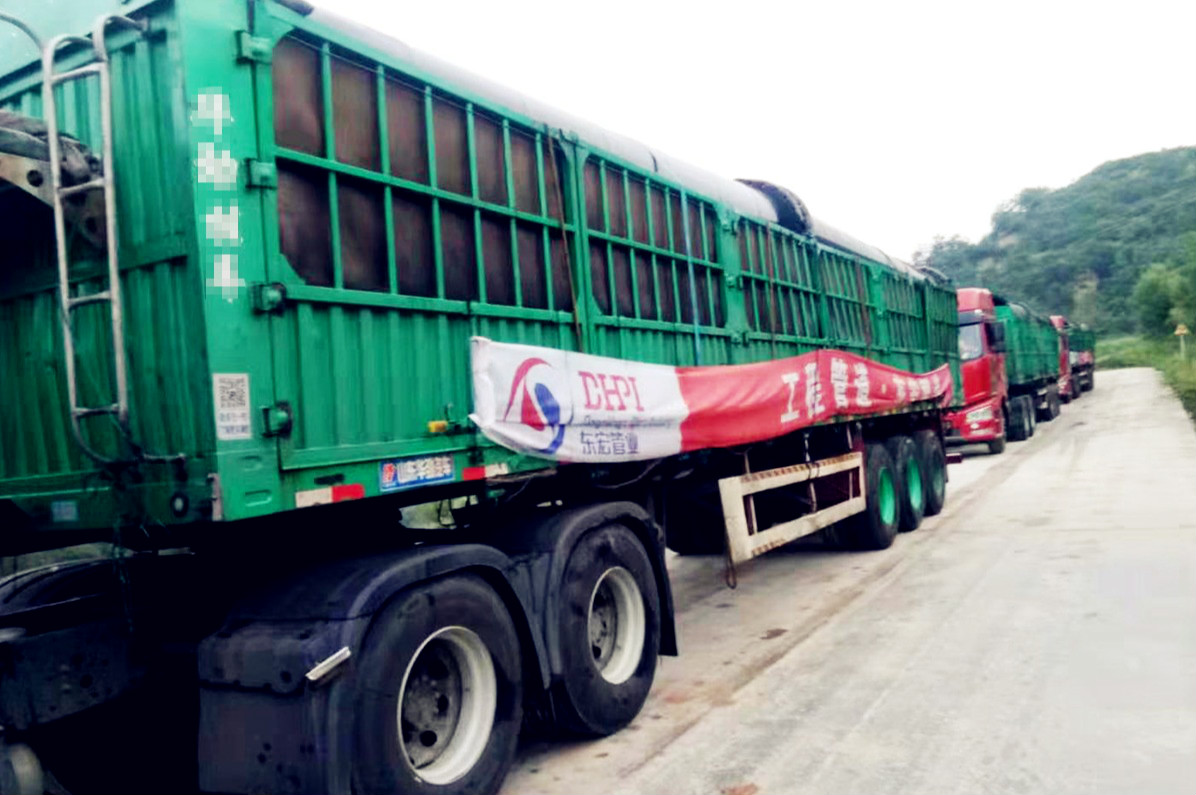 一手抓疫情防控一手抓经济发展,一手抓疫情防控一手抓生产经营