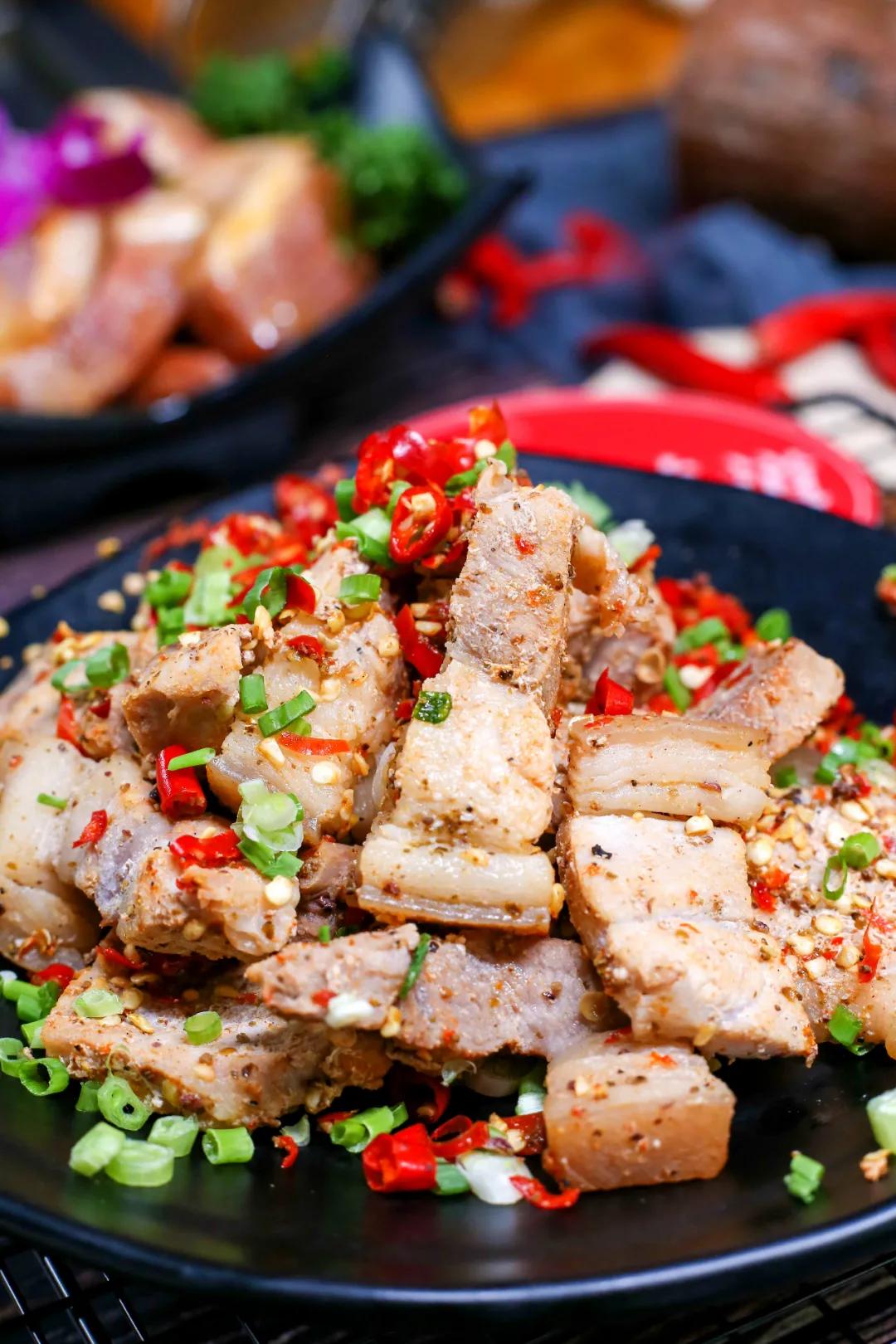 称霸绵阳5年的「西昌火盆烧烤」，菜品丰富敞开吃