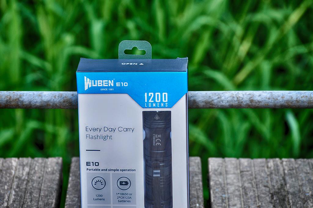 务本手电评测,务本d1手电筒测评