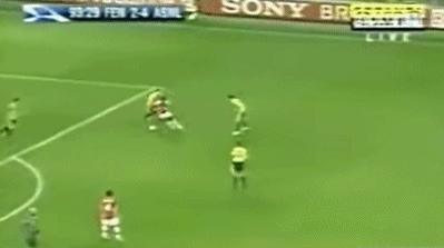 欧冠总进球梅西能反超c罗吗,08-09欧冠决赛梅西进球