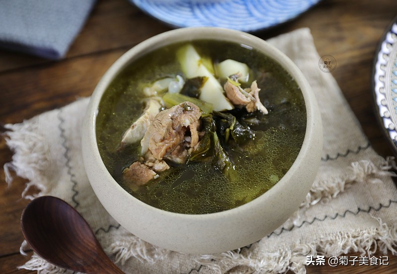 冬天一定要学会这7道滋补营养汤,冬天暖胃炖汤大全