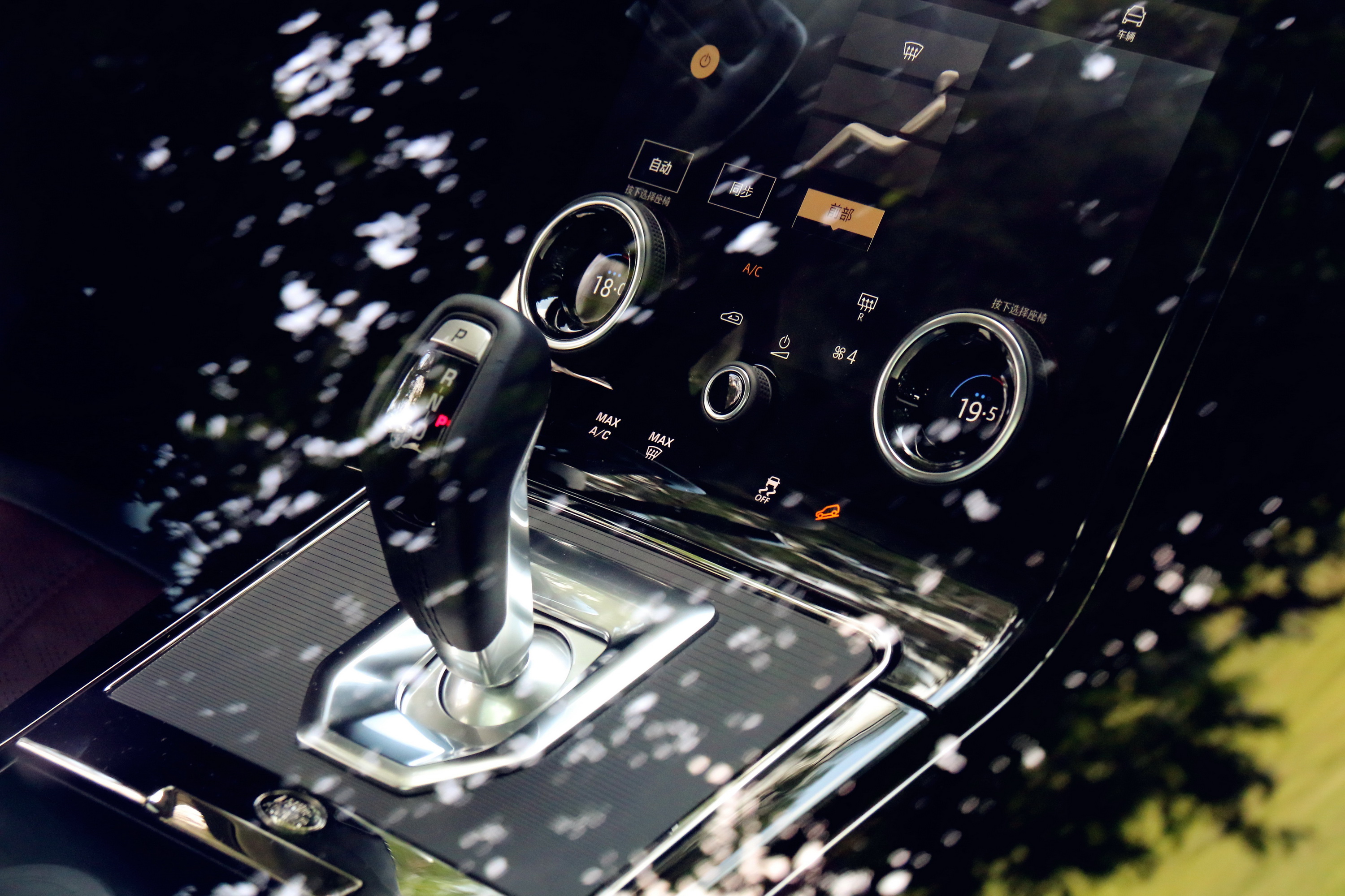 路虎揽胜极光l怎么样值得购买吗,2022路虎揽胜极光l值得买么