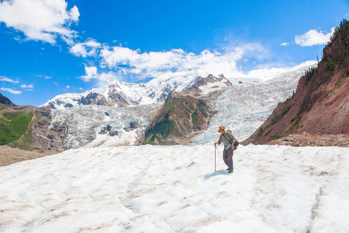 不用出国也能看到雪山,不用出国就可以看到的美景