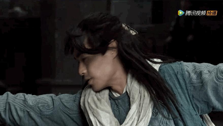 袭胸,下跪,尿裤子,新版《天龙八部》还能再恶心点吗?