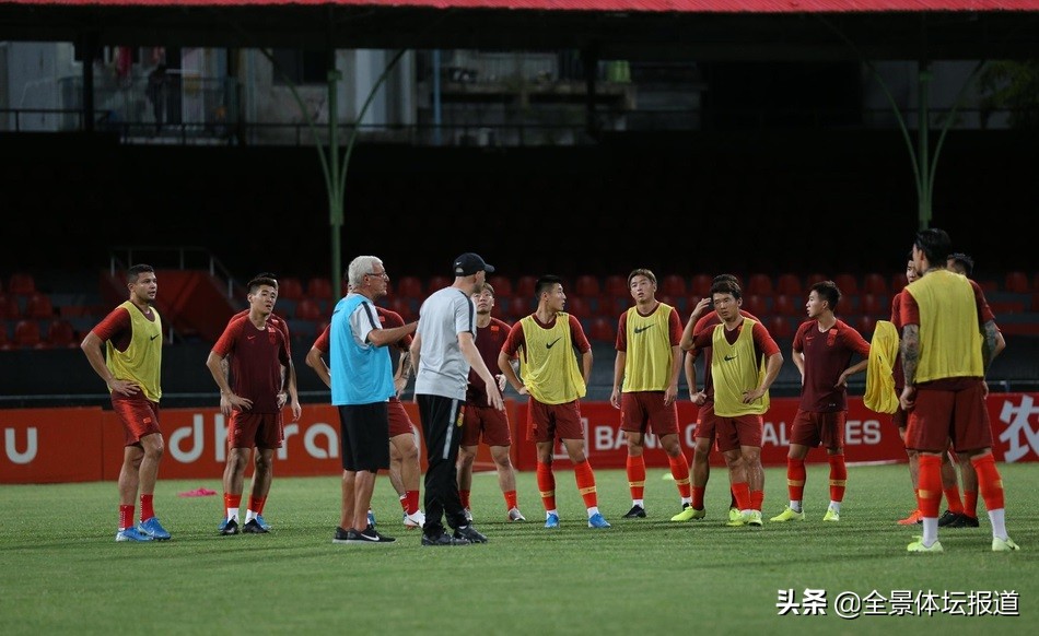 2022央视足球比赛直播,央视直播足球赛什么时候开始