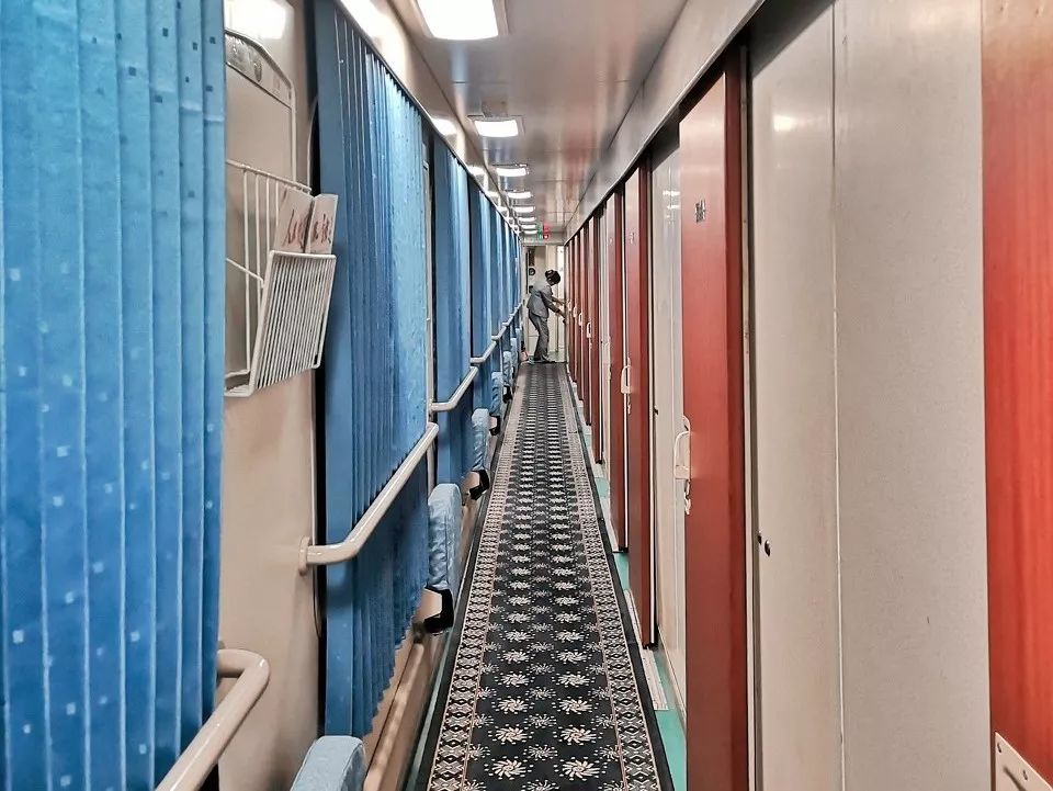 软卧硬卧高级软卧的区别,软卧真的软吗