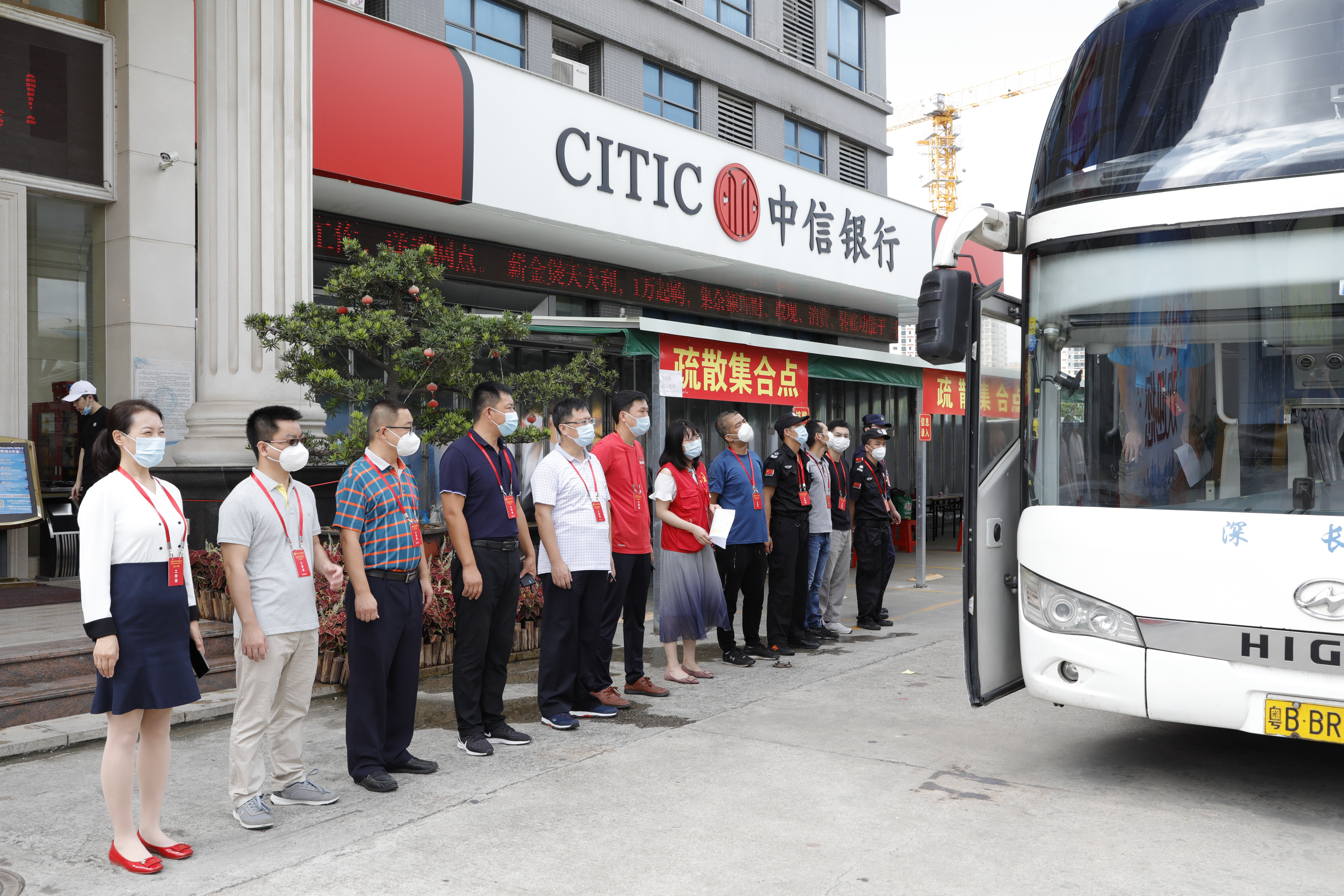 深圳光明维也纳隔离视频,光明区维也纳国际酒店隔离点