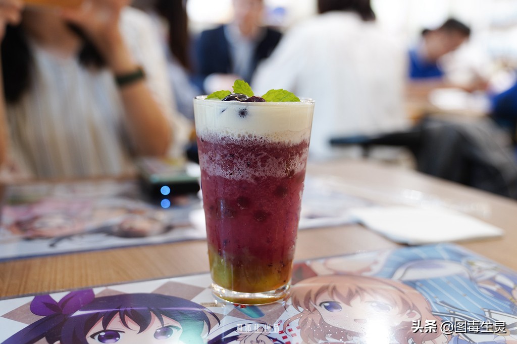 上海外文书店《请问您今天要来点兔子吗？？》主题限定店体验