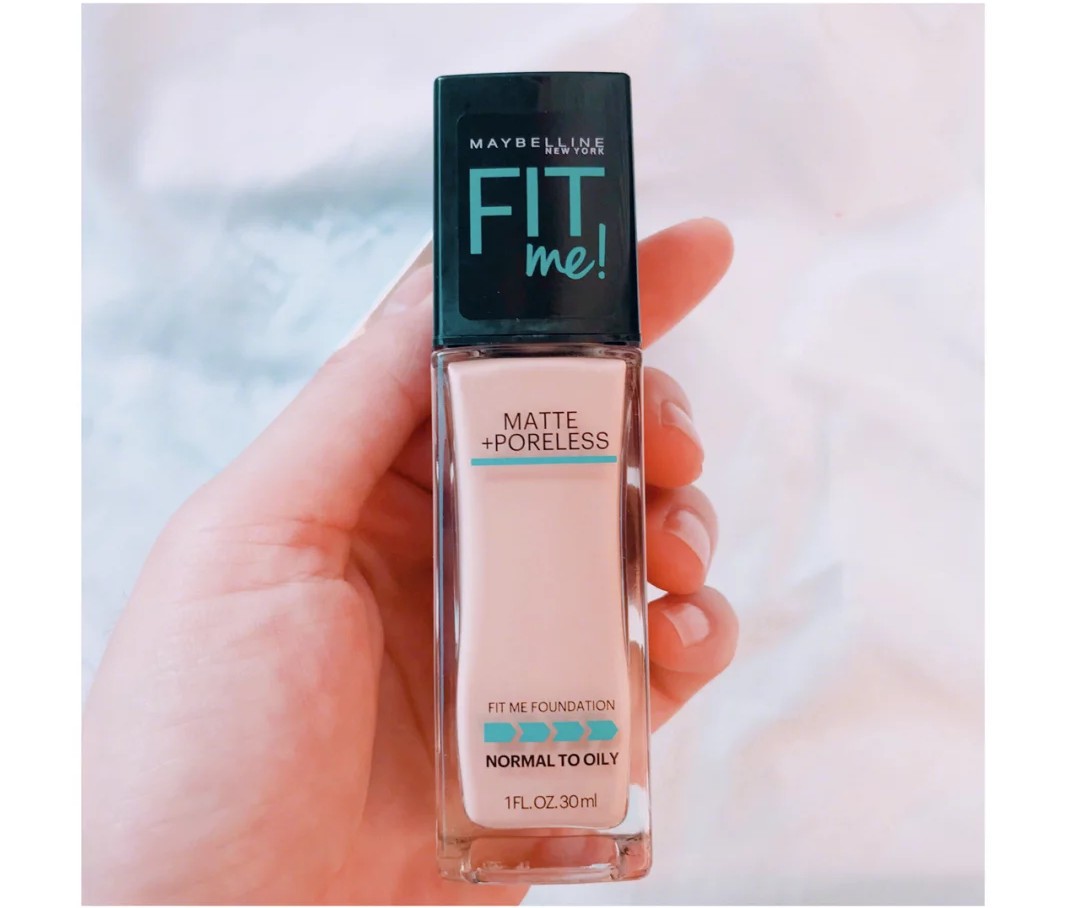 不到百元的一套化妆品,不到百元粉底液