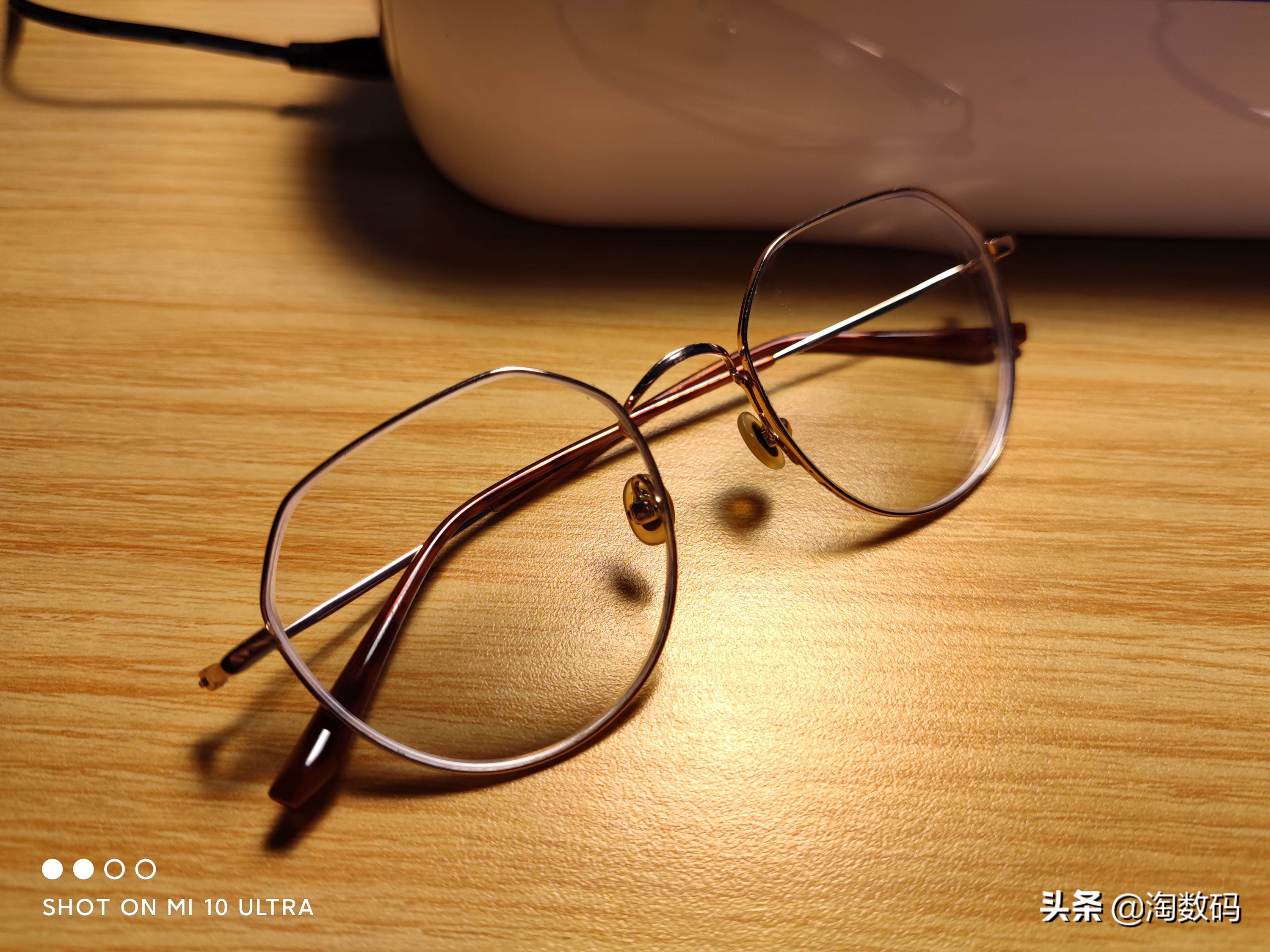 十几块的超声波清洗机智商税,超声波眼镜清洗机是智商税么